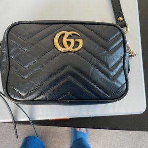 Gucci Marmont black leather mini bag